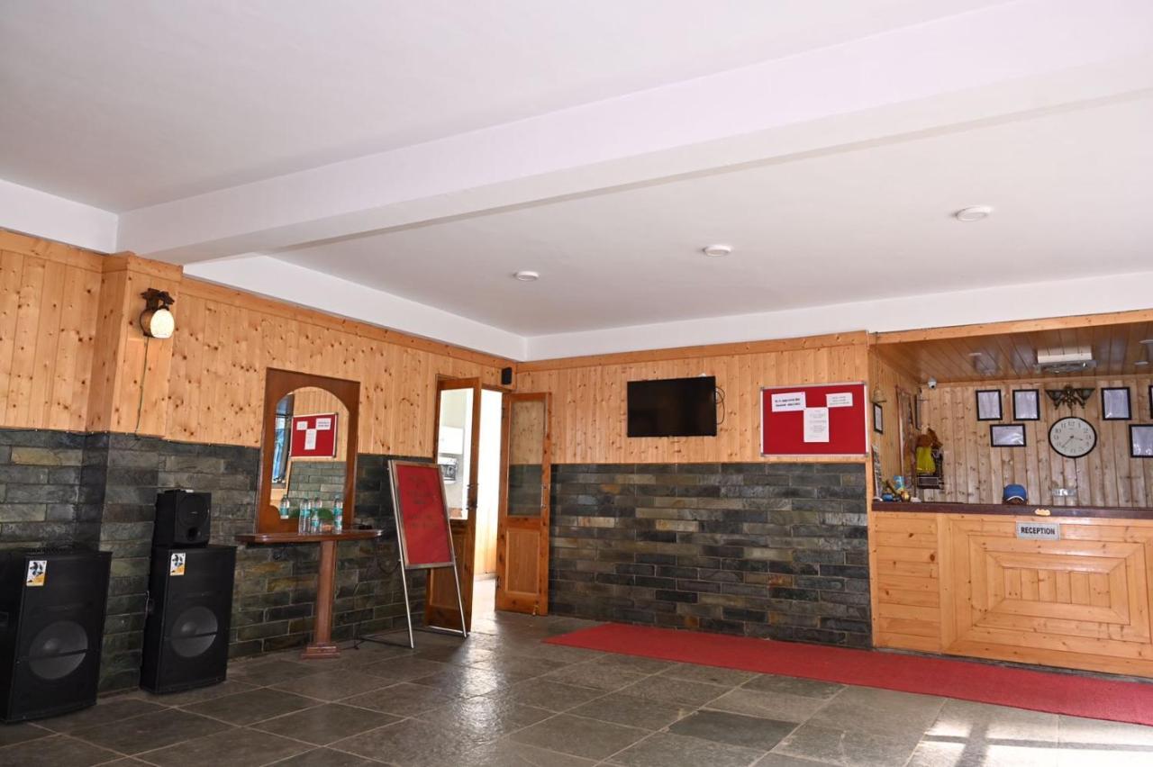 Hotel Seven Hills Manali Екстер'єр фото