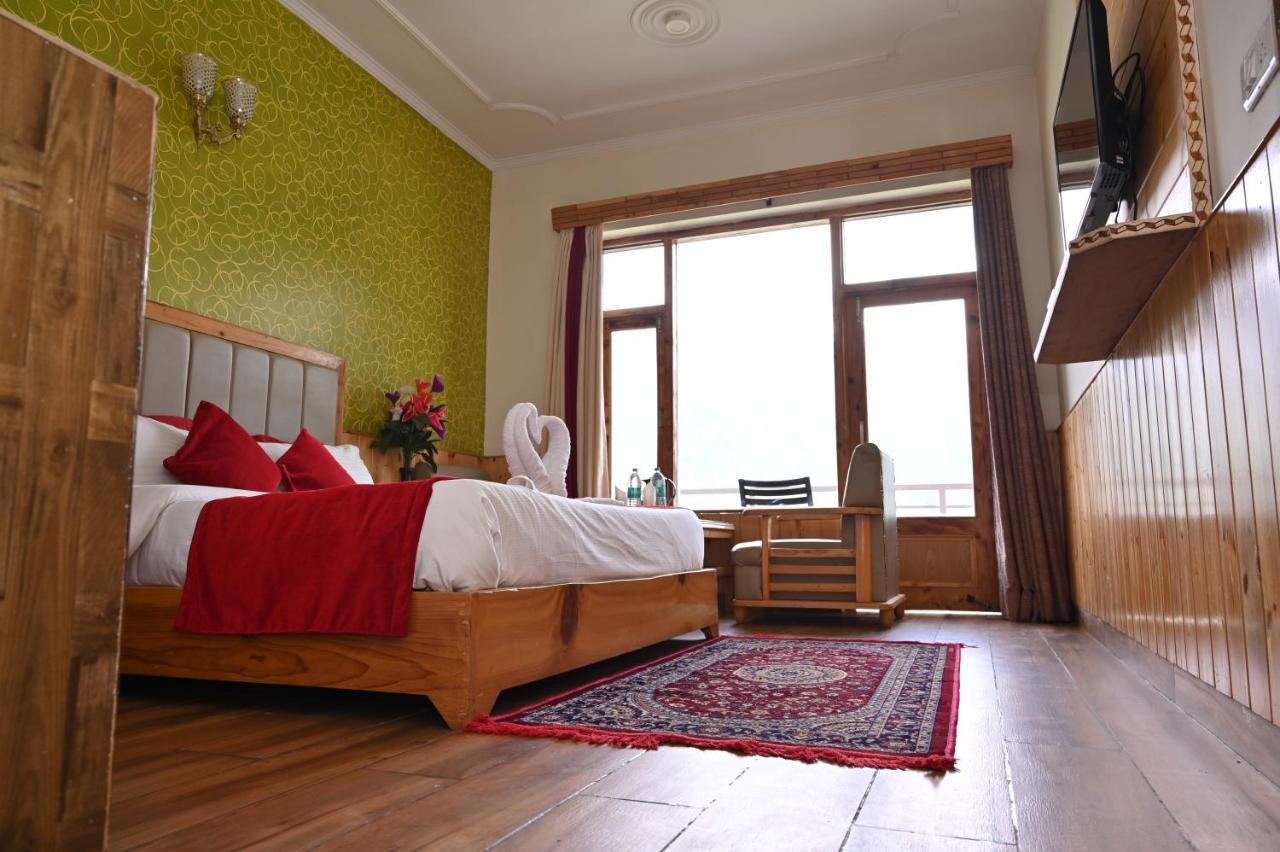 Hotel Seven Hills Manali Екстер'єр фото