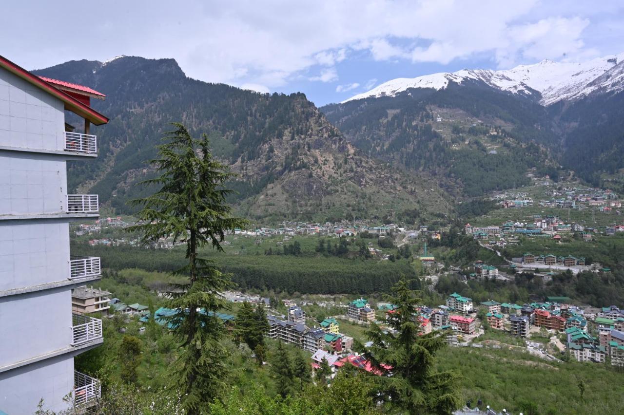 Hotel Seven Hills Manali Екстер'єр фото
