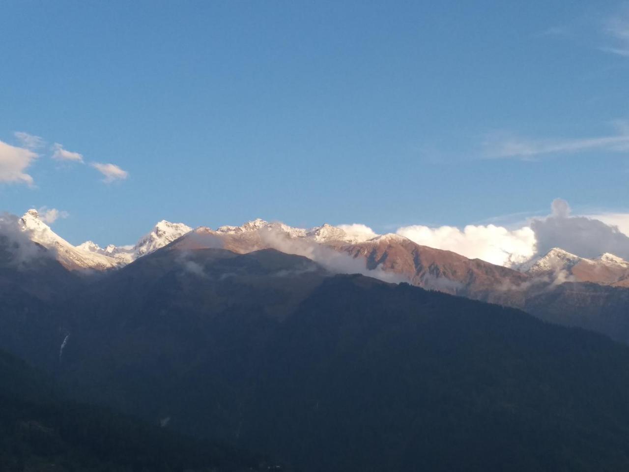 Hotel Seven Hills Manali Екстер'єр фото